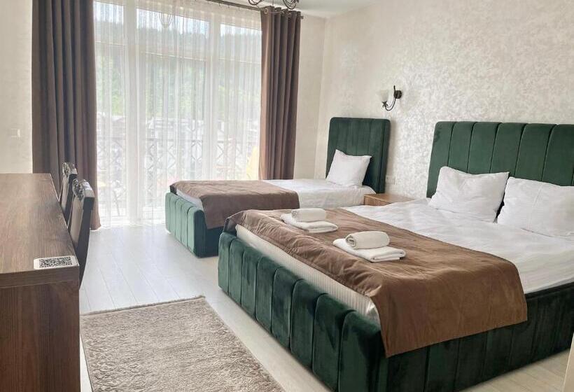 سوییت با چشم‌انداز کوه, Gold Palace Wellness & Spa