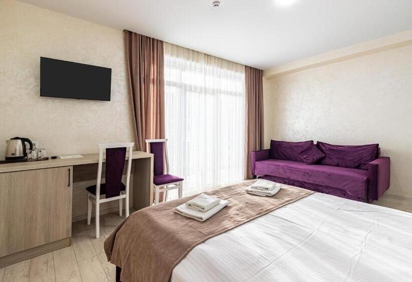 اتاق خانوادگی با چشم‌انداز کوه, Gold Palace Wellness & Spa