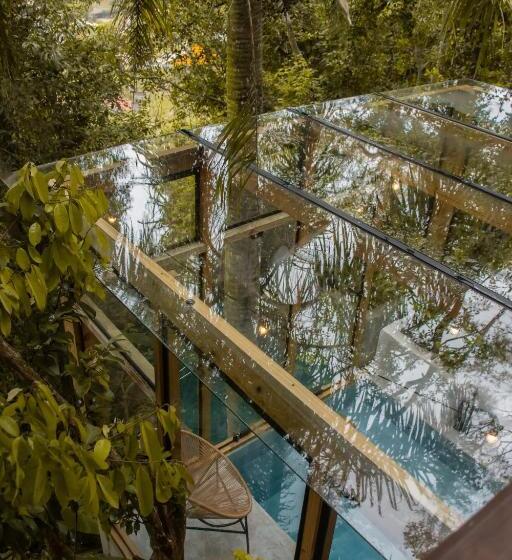 シャレー・スペリアー1寝室, Aurora E Vale