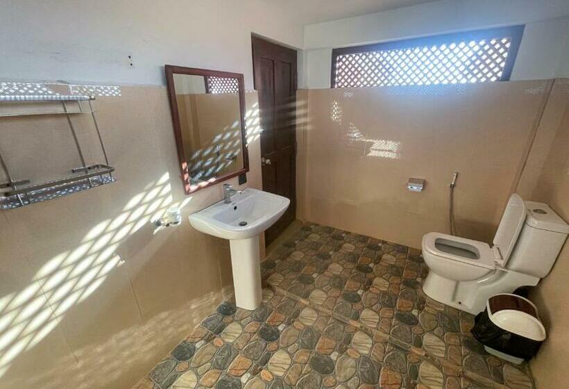 غرفة عائلية مطلّة علي الحديقة, Whisky Point Surf Cabana