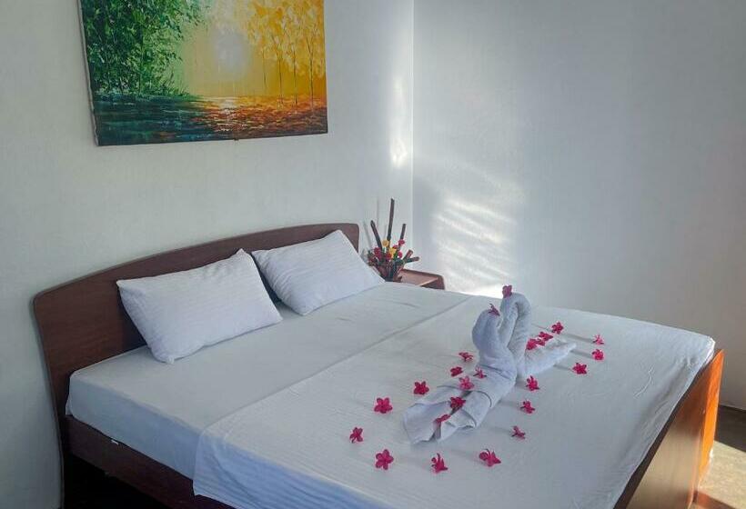 غرفة عائلية مطلّة علي الحديقة, Whisky Point Surf Cabana