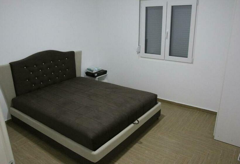 سوییت با چشمانداز باغ, Zigovic Apartmani