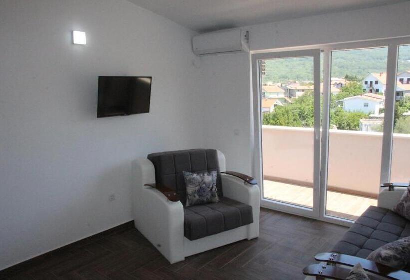 سوییت جونیور لوکس, Zigovic Apartmani