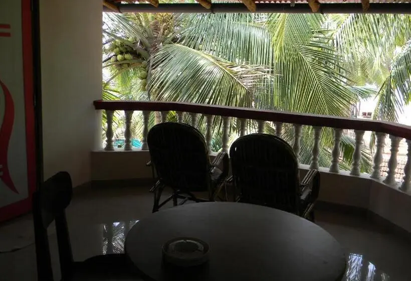スタンダードトリプルルームの外観-バスルーム, Maria Paulo Guest House Bar And Restaurant