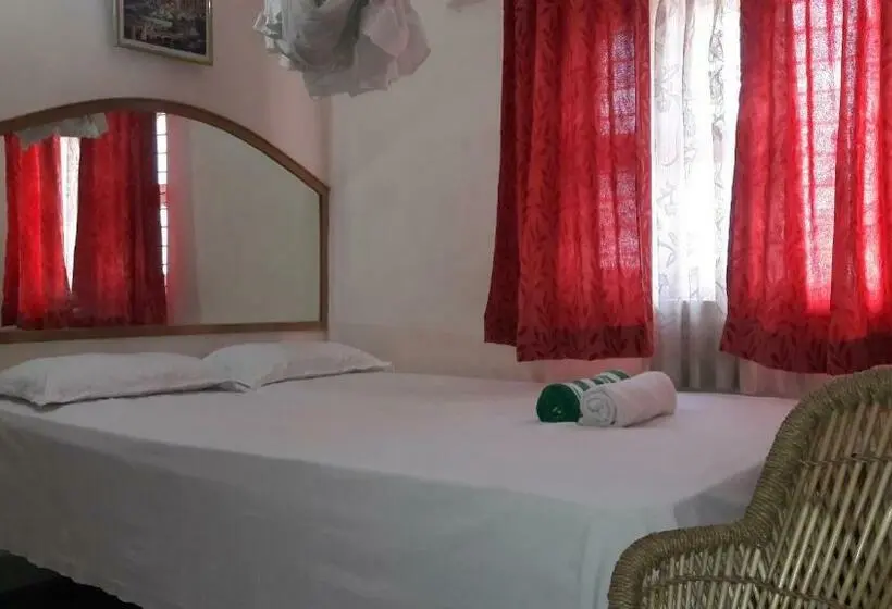 スタンダードルーム, Gopi Guest House