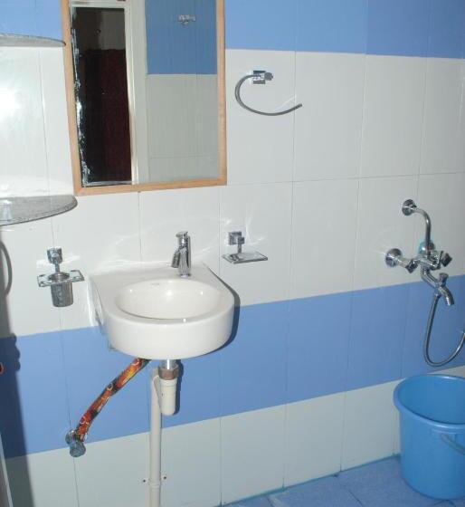 اتاق استاندارد, Gopi Guest House