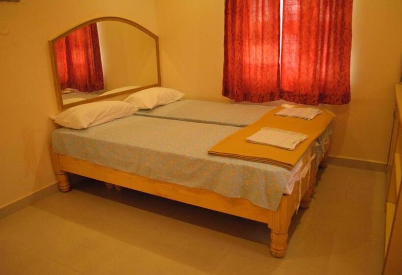 标准间, Gopi Guest House