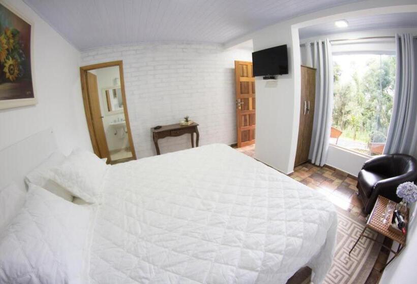 غرفة قياسية مزوَّدة بجاكوزي, Pousada Jardim Da Mantiqueira