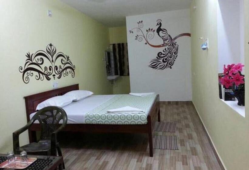 デラックスルーム, Silver Moon Guest House