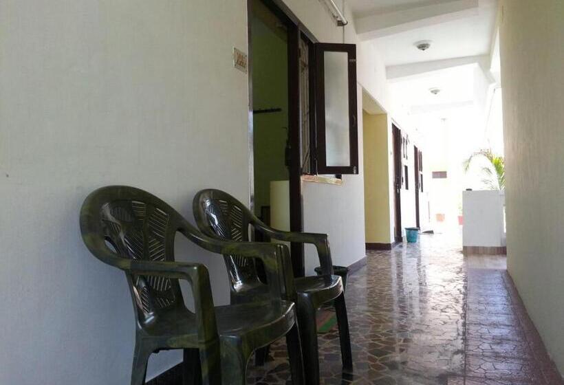 エコノミールーム, Silver Moon Guest House