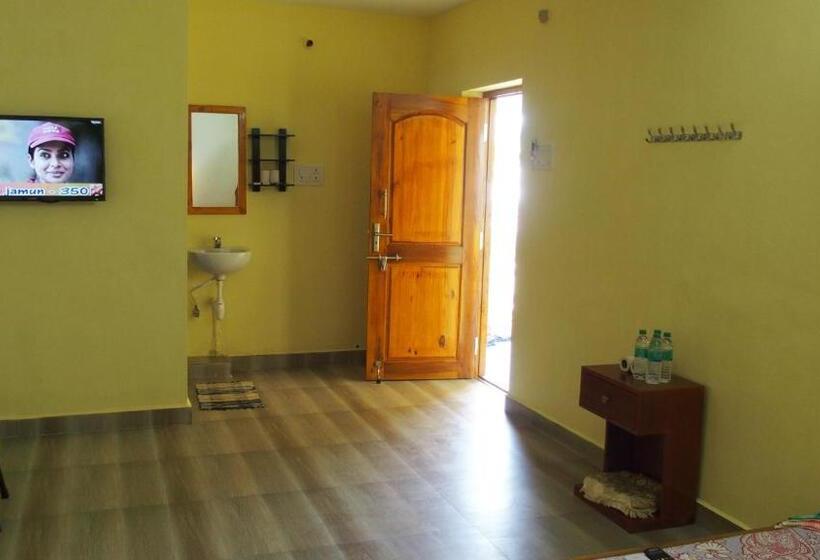 Семейный Номер Deluxe, Silver Moon Guest House