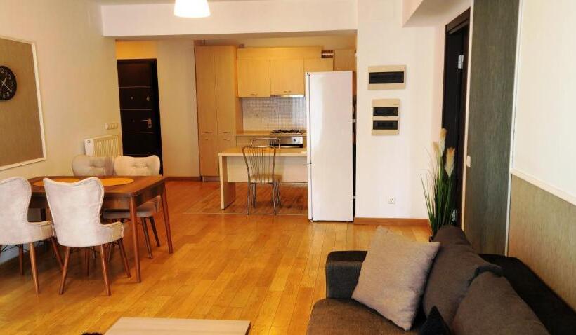 آپارتمان 1 خوابه با تراس, Upground Residence Apartments