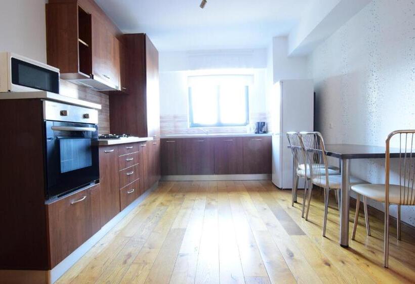 آپارتمان 2 خوابه, Upground Residence Apartments