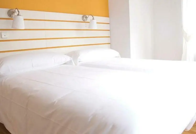 اتاق عادی, Hostal Boreal Mistral