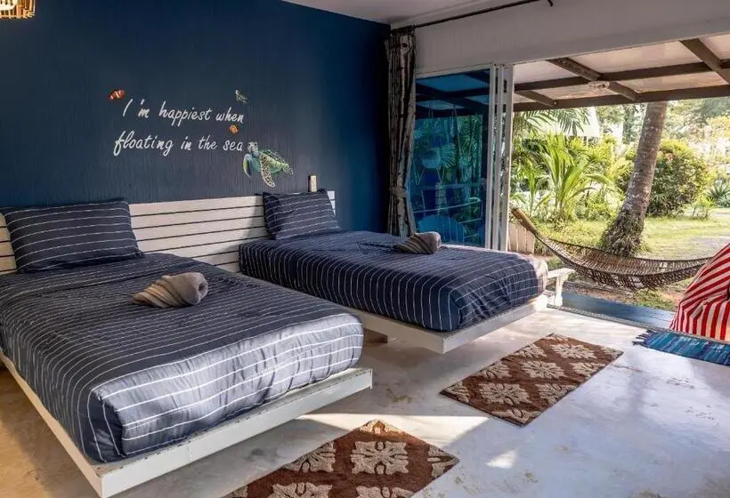 スタンダードバンガロー, Baan Koh Mak