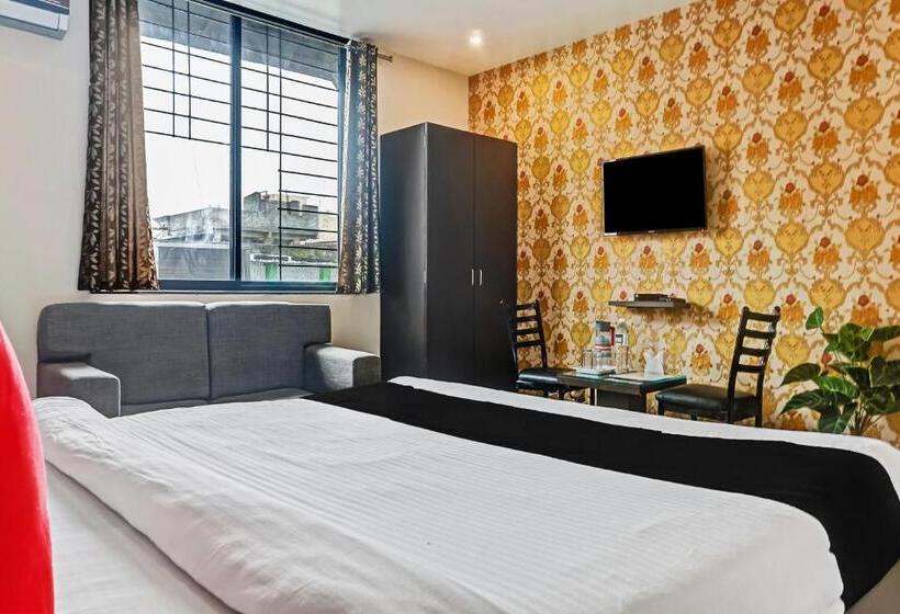 Standard Room, O Log Inn Plaza Near Eon It Park