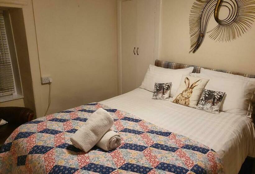 غرفة قياسية, The Craw Inn