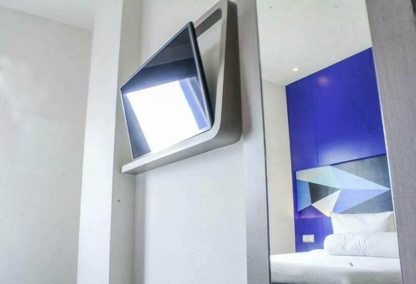 Номер Стандарт, Md 7 Hotel Cirebon