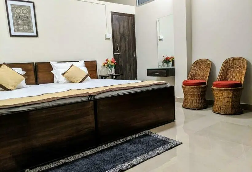 اتاق لوکس, Townhouse   The Urban Inn