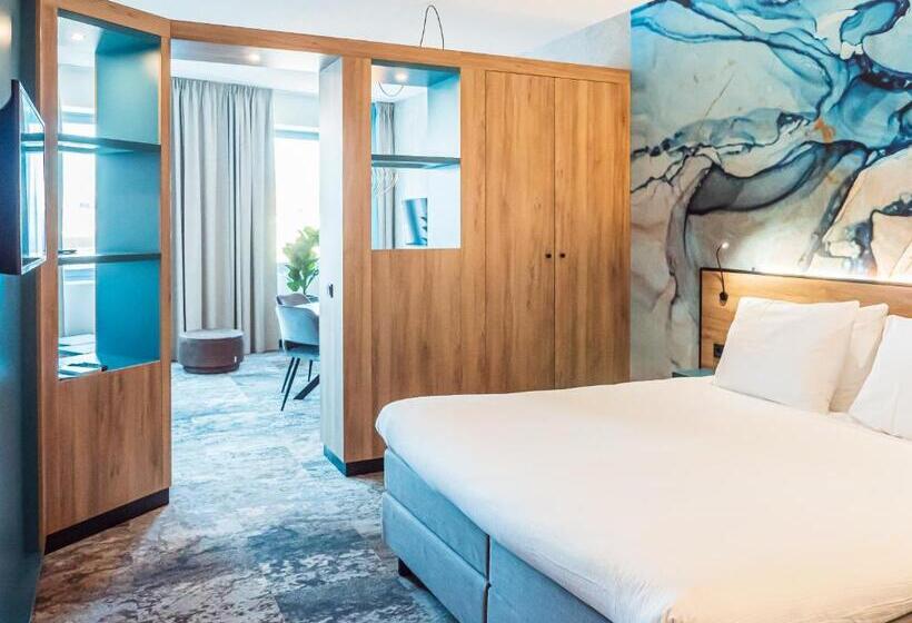 Люкс, Fletcher Hotel Restaurant Scheveningen