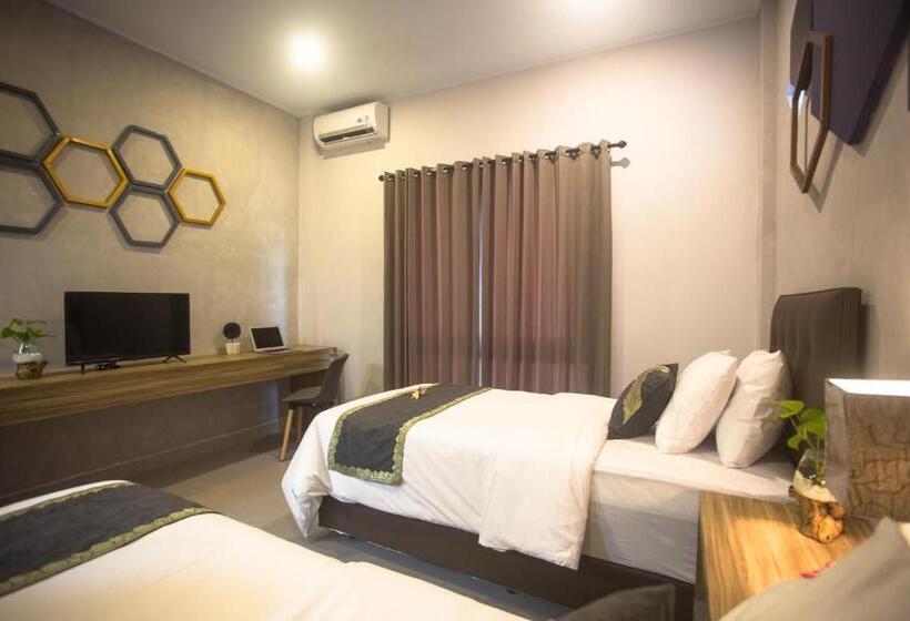 Трехместный Номер Deluxe, Casananta Seminyak