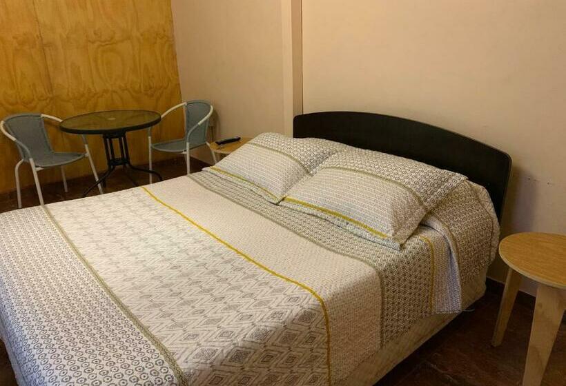 اتاق استاندارد, Hostal Iria