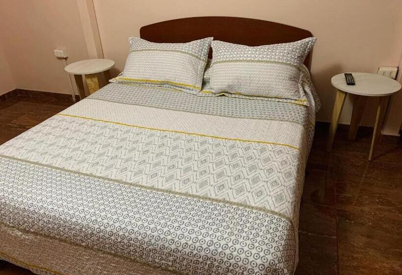 اتاق استاندارد, Hostal Iria