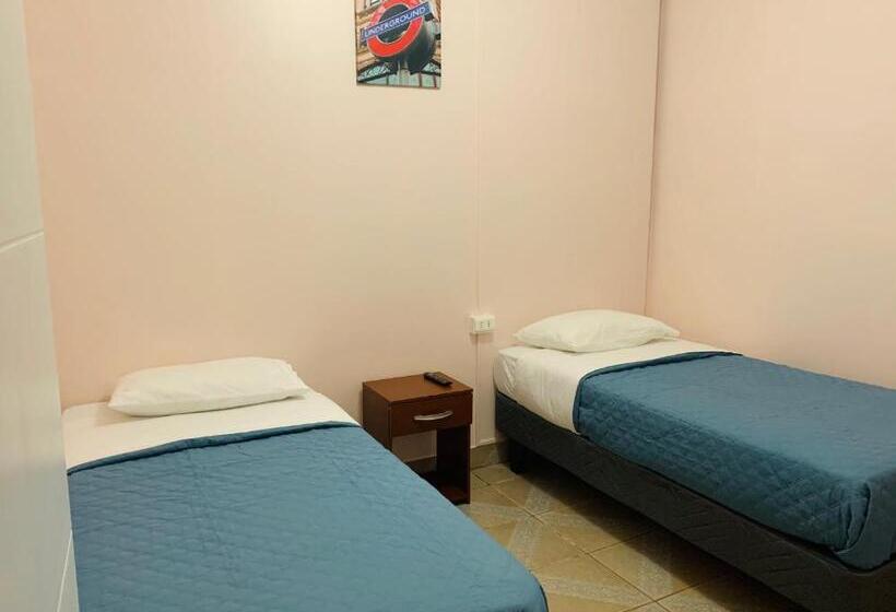 اتاق استاندارد با سرویس بهداشتی مشترک, Hostal Iria