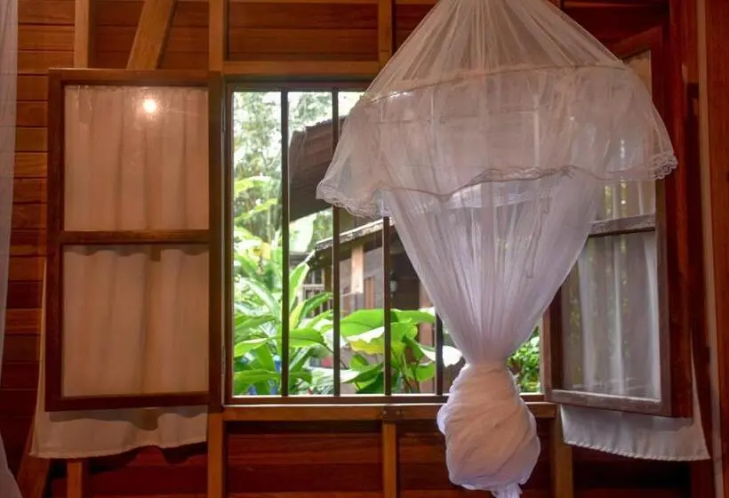 ガーデンビューのスタンダードバンガロー, La Tarima Del Colibri Ecolodge
