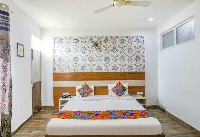 Номер Deluxe, Fabhotel Aravali Suites