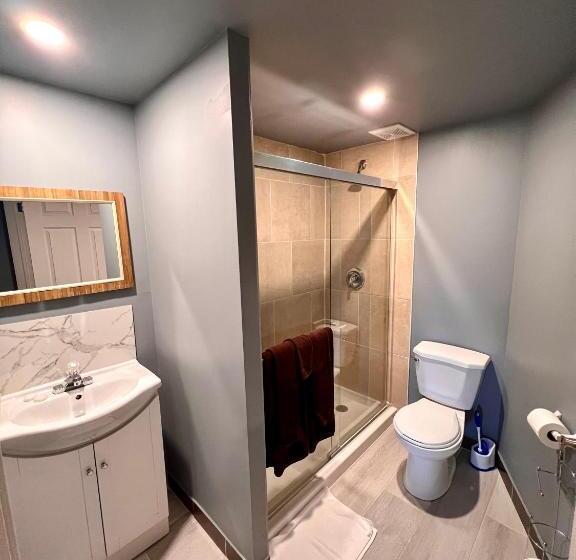 Люкс Deluxe Кровать Кинг, Hwy 17