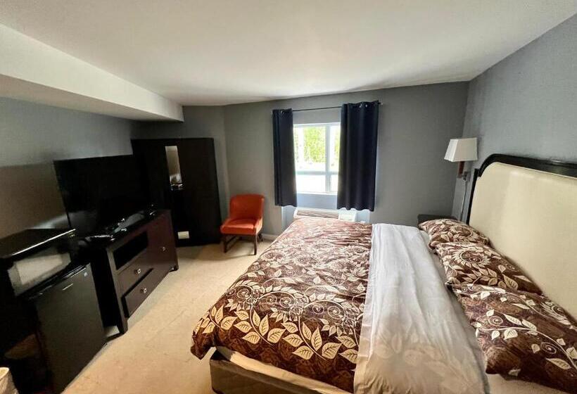 Люкс Deluxe Кровать Кинг, Hwy 17