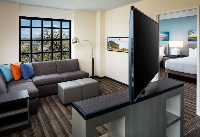 סוויטה, Hyatt House Tallahassee Capitol University