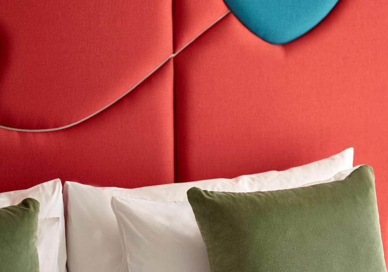 غرفة كلوب سرير كينج, Quincy Hotel Melbourne