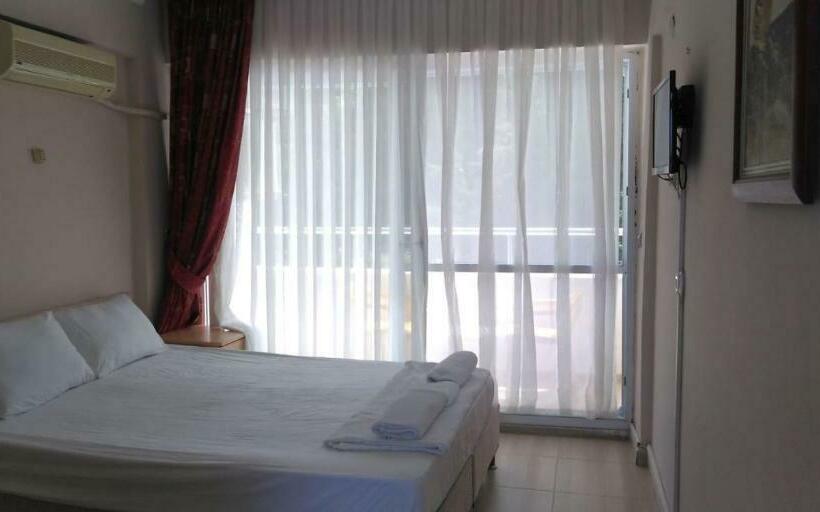 Номер Стандарт, Selina