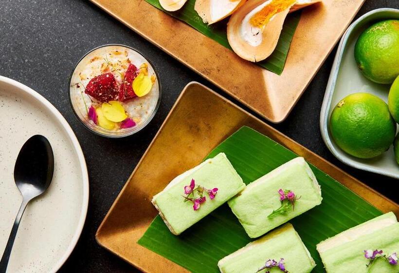 غرفة كلوب سرير كينج, Quincy Hotel Melbourne