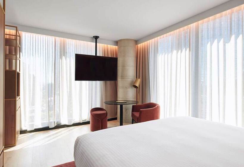 اتاق کلاب, Quincy Hotel Melbourne