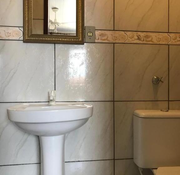 스위트, Pousada Da Bila