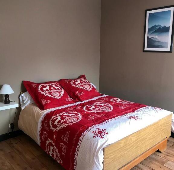 דירת שני חדרים, La Condaminoise