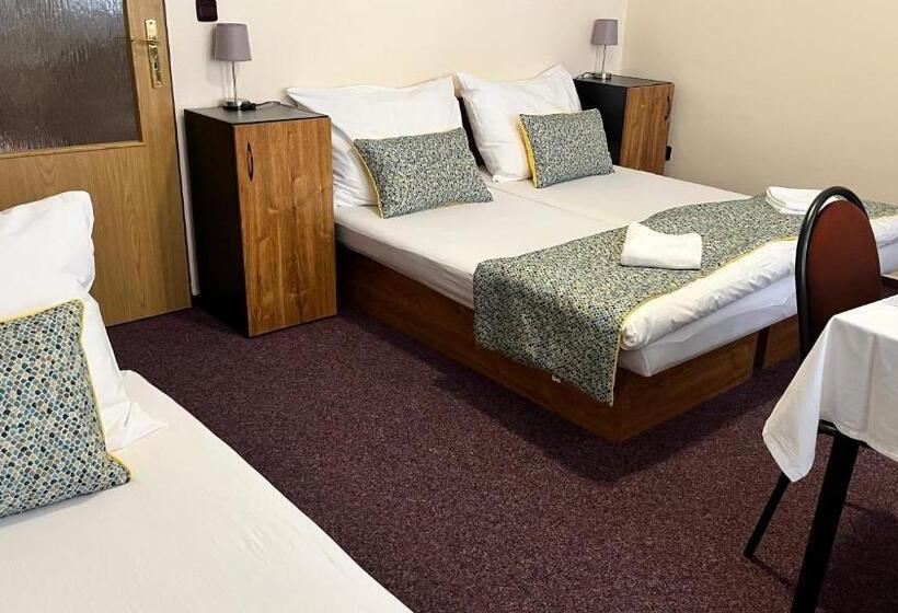 スタンダードトリプルルーム, Penzion A Kemp Koruna