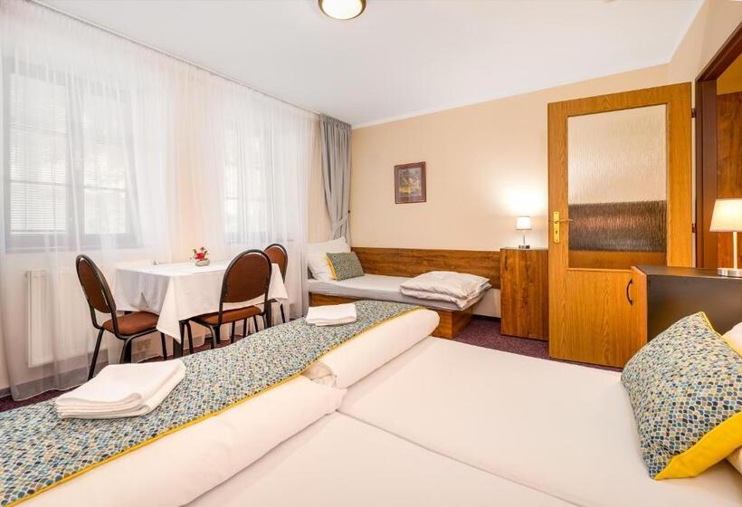 スタンダードトリプルルーム, Penzion A Kemp Koruna