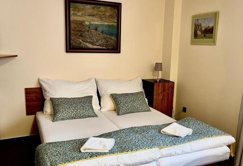 スタンダード４人部屋, Penzion A Kemp Koruna