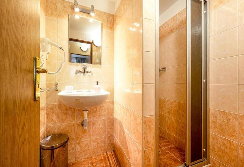 スタンダード４人部屋, Penzion A Kemp Koruna