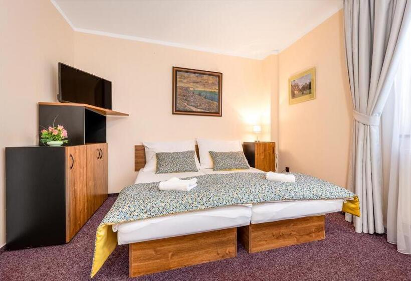 スタンダード４人部屋, Penzion A Kemp Koruna