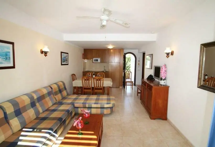 Huoneisto 2 Makuuhuonetta, Apartaments Talayot
