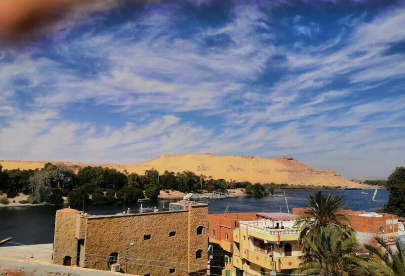 اتاق لوکس با تخت بزرگ, King Nubian Guest House