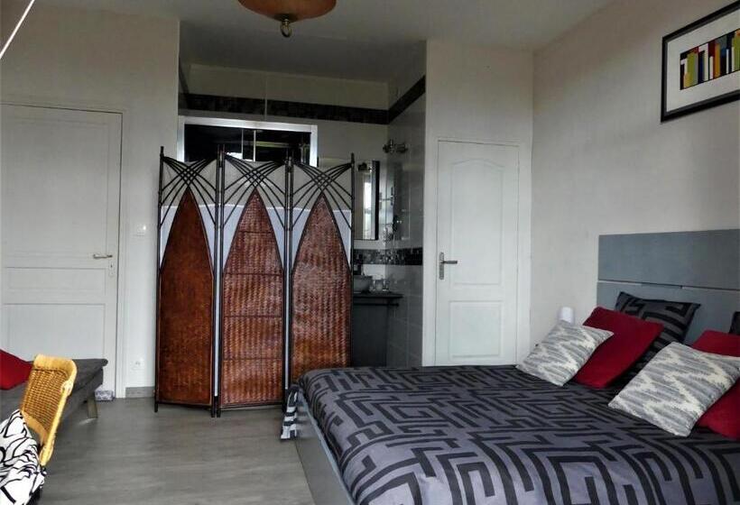 デラックスルーム, Chambres D'hotes Du Haut Anjou