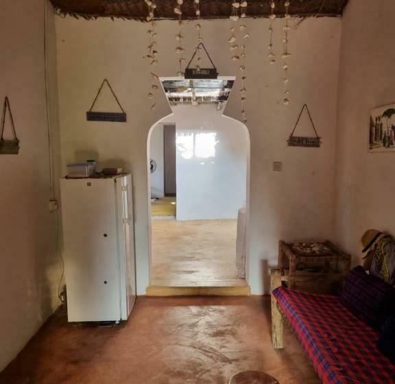 חדר סטנדרט חדר אמבטיה משותף, Sunny House Paje