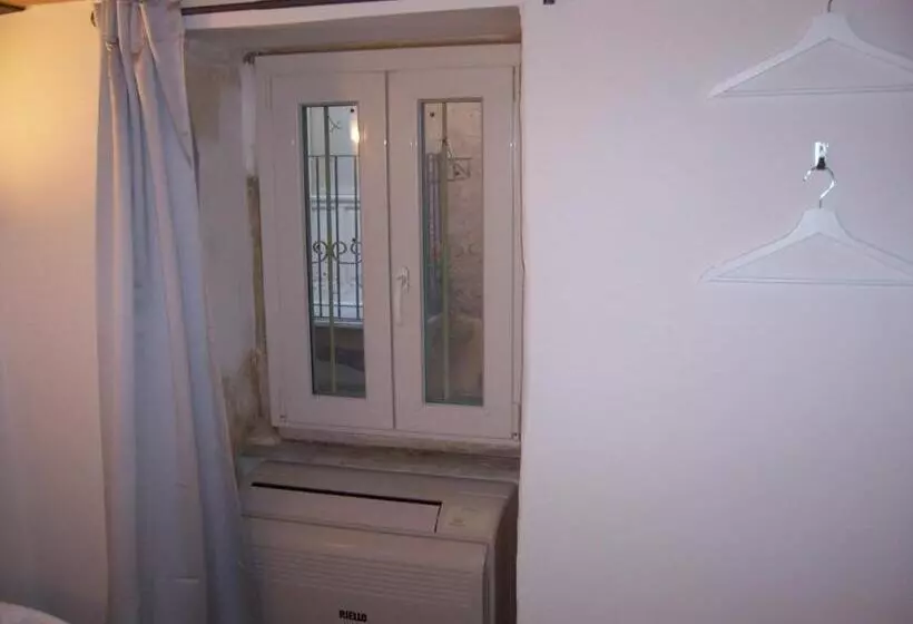 آپارتمان 1 خوابه همکف, Aretusa Vacanze B&b