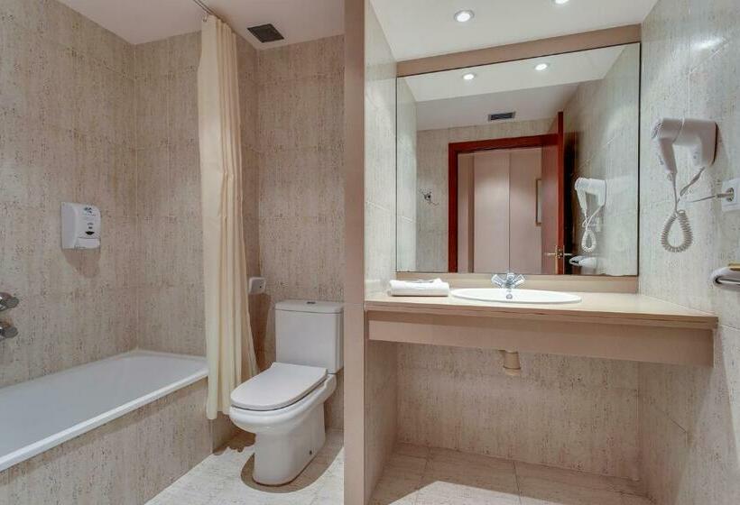 غرفة قياسية, Gran Garbí Mar